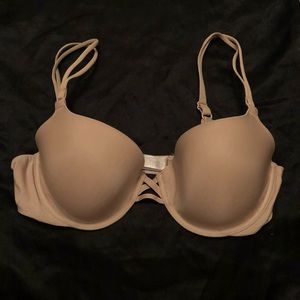 34D Nude Victoria’s Secret Bra